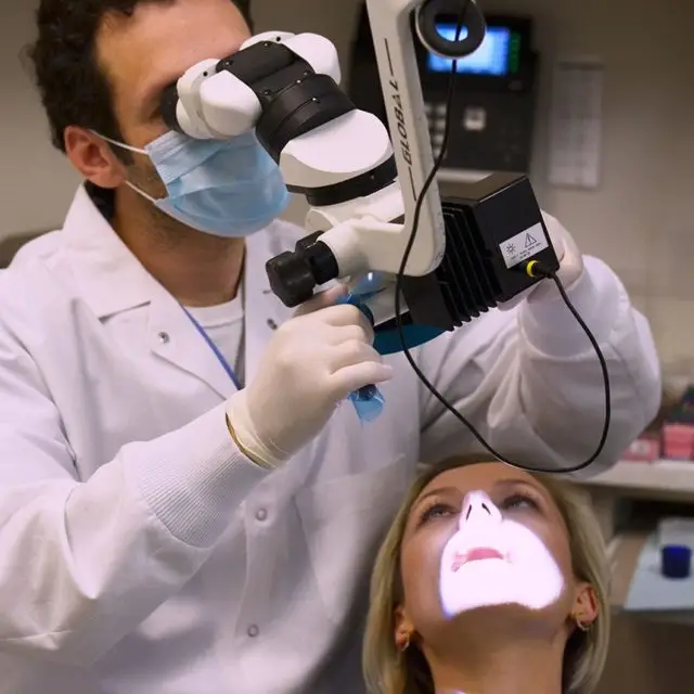 The best Midtown Manhattan dentist helping a patient